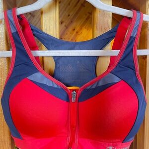 CHAMPION MOTION CONTROL FRONT ZIP SPORTS BRA, WIREFREE RED AND NAVY BLUE 32DD(E)
